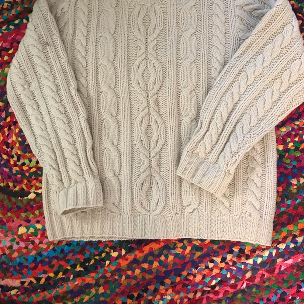 Mens J. Crew Cable Knit cream colored 100%Wool Sweater